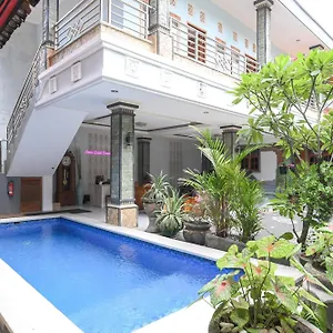 Ceria Mitra Reddoorz Seminyak (Bali)