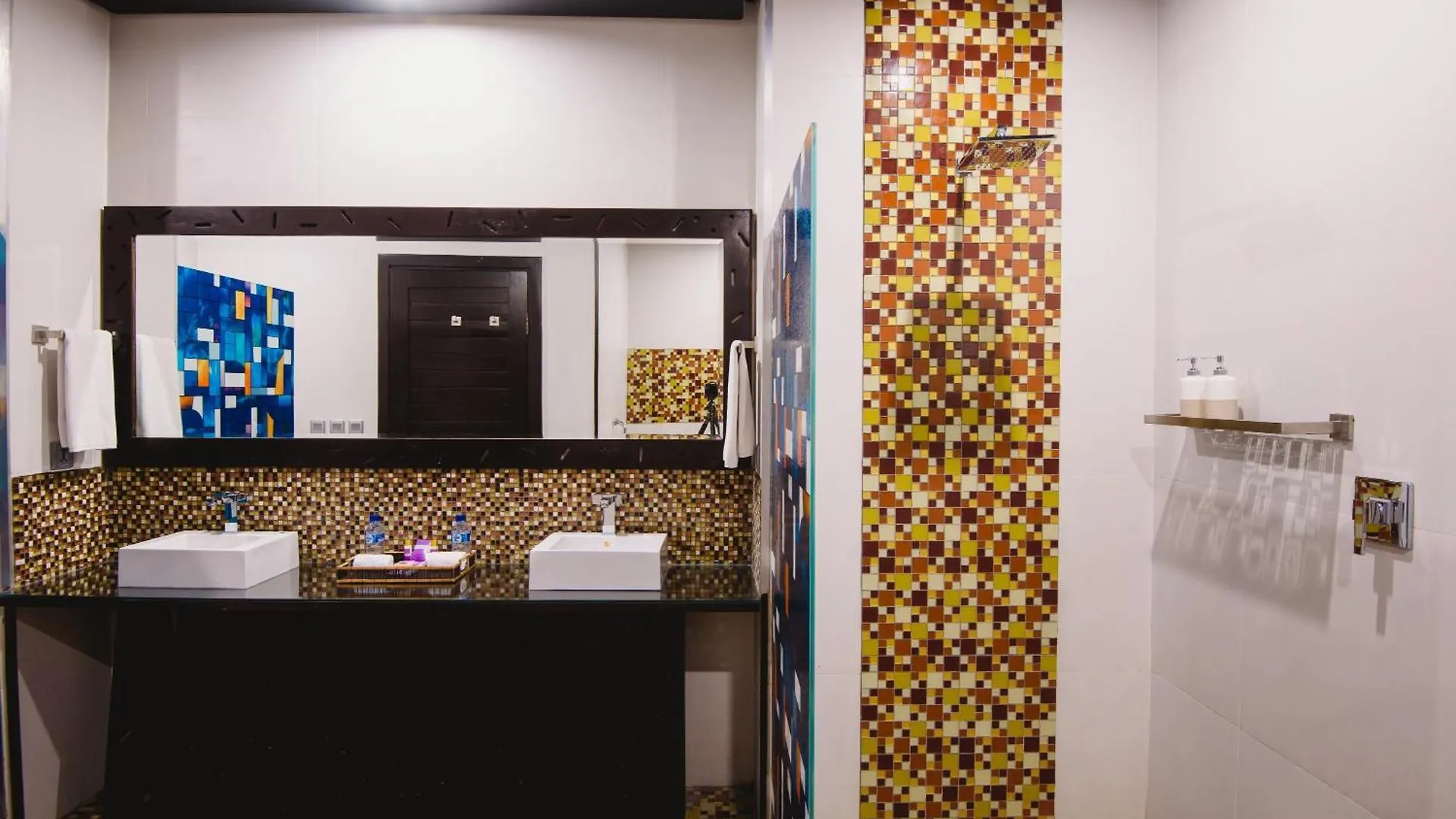 L'Amore Hotel Seminyak