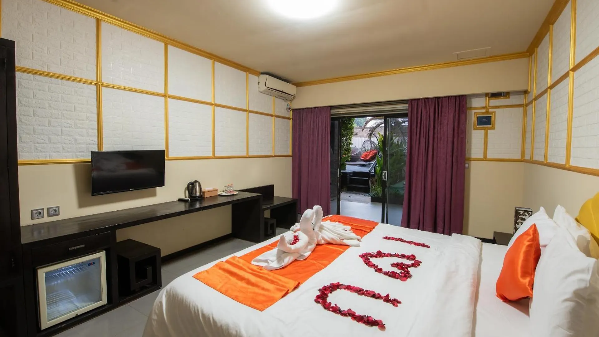 L'Amore Hotel Seminyak